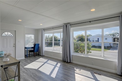 610 Seagull Dr, Sebastian, FL 32976 - photo 5