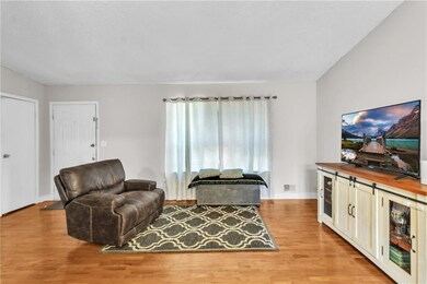 393 Cedar Trace SW unit 1, Marietta, GA 30008 - photo 5