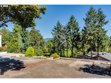 516 Spyglass Dr, Eugene, OR 97401 - photo 3