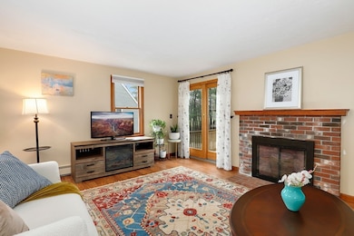 1102 Lords Ct, Wilmington, MA 01887 - photo 6