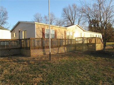 2086 S Harris Dr, Fayetteville, AR 72701 - photo 5