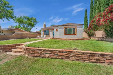 569 E 100 S, Saint George, UT 84770 - photo 2