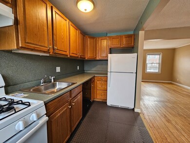 48 Colony Rd unit 48, West Springfield, MA 01089 - photo 4
