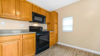 2683 Glenbriar St, Columbus, OH 43232 - photo 7