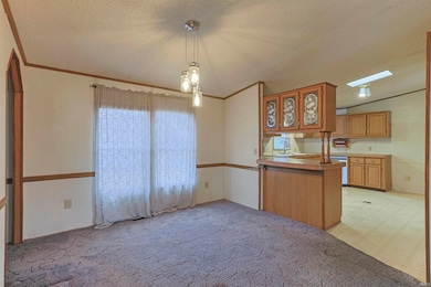 5215 Hazelwood Ct, South Bend, IN 46619 - photo 6