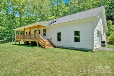 155 Pebble Ridge Rd, Spruce Pine, NC 28777 - photo 3