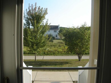 76 S Gardens Way unit 407, Fitchburg, WI 53711 - photo 3