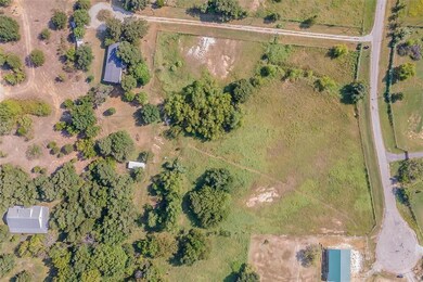 322 Pine Bluff Ln, Springtown, TX 76082 - photo 5