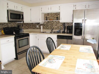 7309 Little Bird Path, Columbia, MD 21046 - photo 4