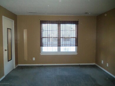 9-7 Seattle Ct unit 7, Freehold, NJ 07728 - photo 3