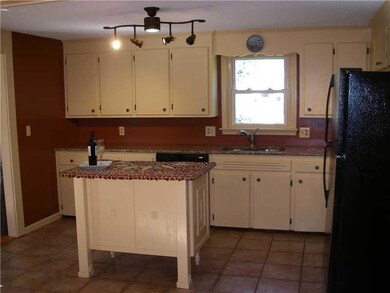 290 Rogers Rd, Yarmouth, ME 04096 - photo 4