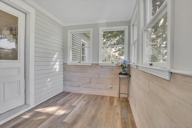 100 Berlin St, Southington, CT 06489 - photo 4