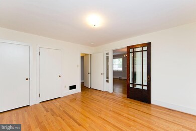 210 N Washington St, Winchester, VA 22601 - photo 7