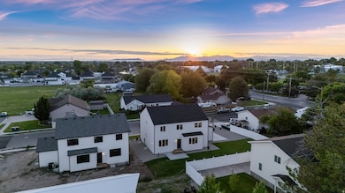 288 N 825 W unit 2, Clearfield, UT 84015 - photo 7