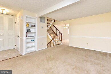 11524 Ivy Bush Ct, Reston, VA 20191 - photo 4