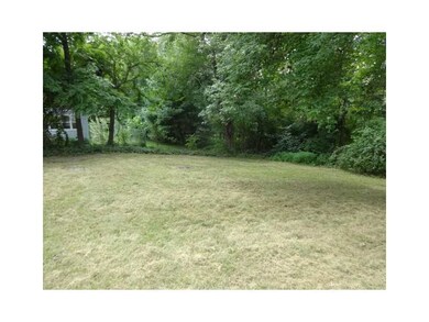 125 Kiwanee Rd, Warwick, RI 02888 - photo 2