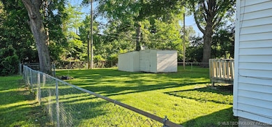 3704 W 42nd St, Tulsa, OK 74107 - photo 6