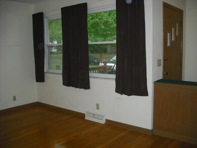 1174 Vinewood Dr, Columbus, OH 43229 - photo 6