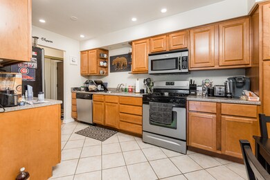 235 N Mill Rd unit 108B, Addison, IL 60101 - photo 7
