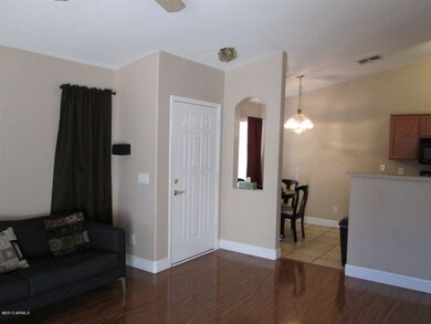 living room (4)