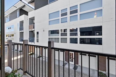 442 Crate Ave, Sacramento, CA 95818 - photo 7