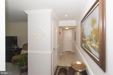 18611 Walkers Choice Rd unit 4, Montgomery Village, MD 20886 - photo 5