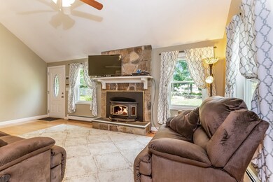 7 Edgewood Rd, Southborough, MA 01772 - photo 6