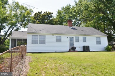 6415 Windsor Dr, King George, VA 22485 - photo 5