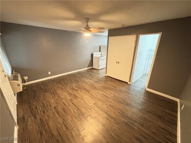 311 N 16th St unit 7, Las Vegas, NV 89101 - photo 6