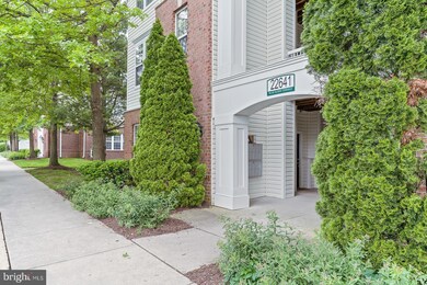 22641 Blue Elder Terrace unit 101, Ashburn, VA 20148 - photo 7