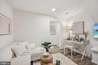 1883 Arbor Place Dr unit 28E, Norristown, PA 19401 - photo 6