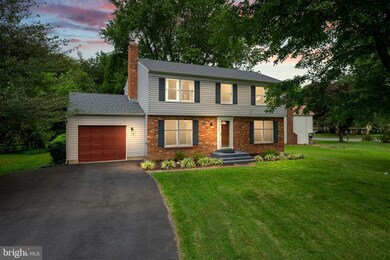 12620 Holkein Dr, Herndon, VA 20171 - photo 2