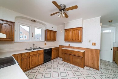 2 Bingham St, Albany, NY 12202 - photo 3