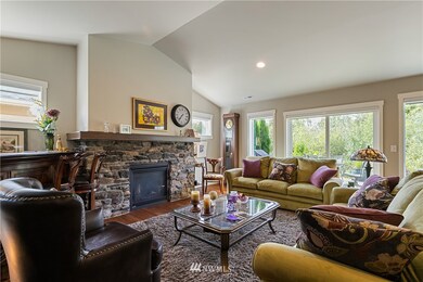 960 Hemlock Loop, Lynden, WA 98264 - photo 4