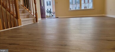 304 Kirby St, Manassas Park, VA 20111 - photo 3