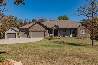 2325EmoryCreekBlvdBranson-2