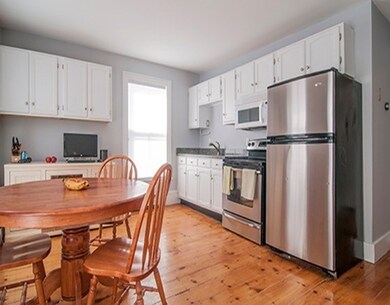 20 Tremont St unit 2, Newburyport, MA 01950 - photo 6