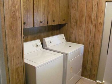 900 Hyacinth Cir, Sebastian, FL 32976 - photo 7