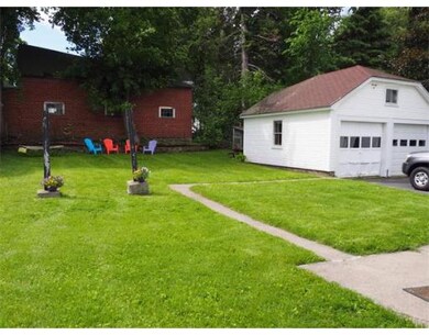 36 Ward Ave, Easthampton, MA 01027 - photo 4