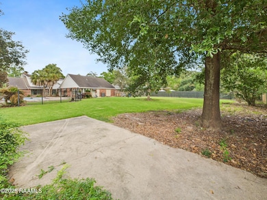 CAM02400G0-PR0202-STILL040