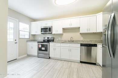 6627 Newcastle Rd, Jacksonville, FL 32216 - photo 5