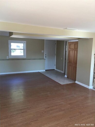 207 E Franklin Ave, Beverly, NJ 08010 - photo 5