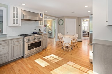10 Garrison Rd, Hingham, MA 02043 - photo 4