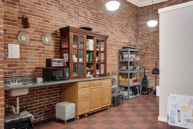 427 Main St, La Crosse, WI 54601 - photo 7