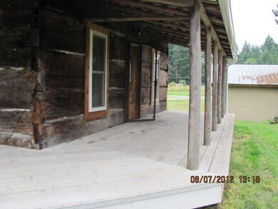 12121 Kapowsin Hwy E, Graham, WA 98338 - photo 2