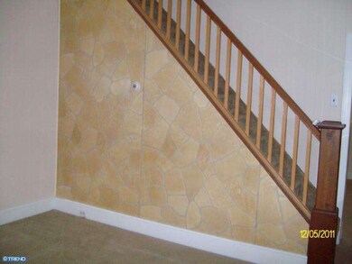 210 Concord St, Crum Lynne, PA 19022 - photo 3