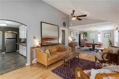 47 Forest St, Asheville, NC 28803 - photo 7