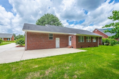 195 Byron Street HD-43