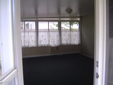 3920 Fouraker Rd, Jacksonville, FL 32210 - photo 7