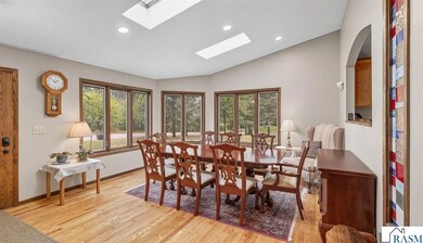 120 Mapleridge Dr, Mankato, MN 56001 - photo 2